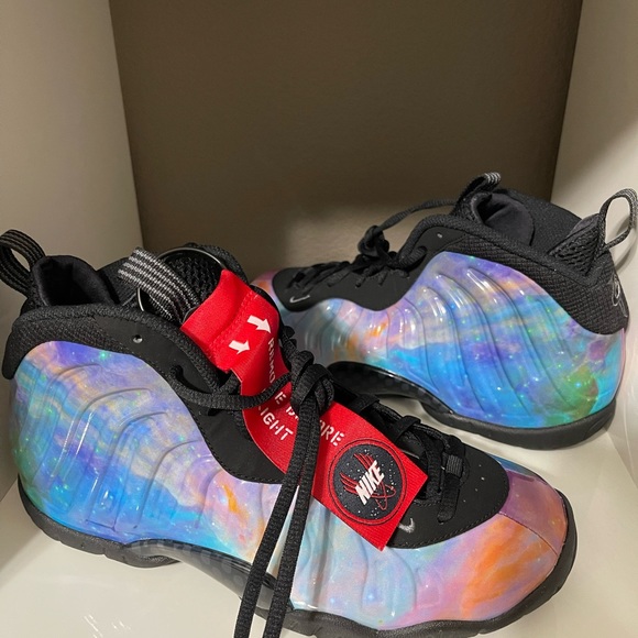 nike little posite xx